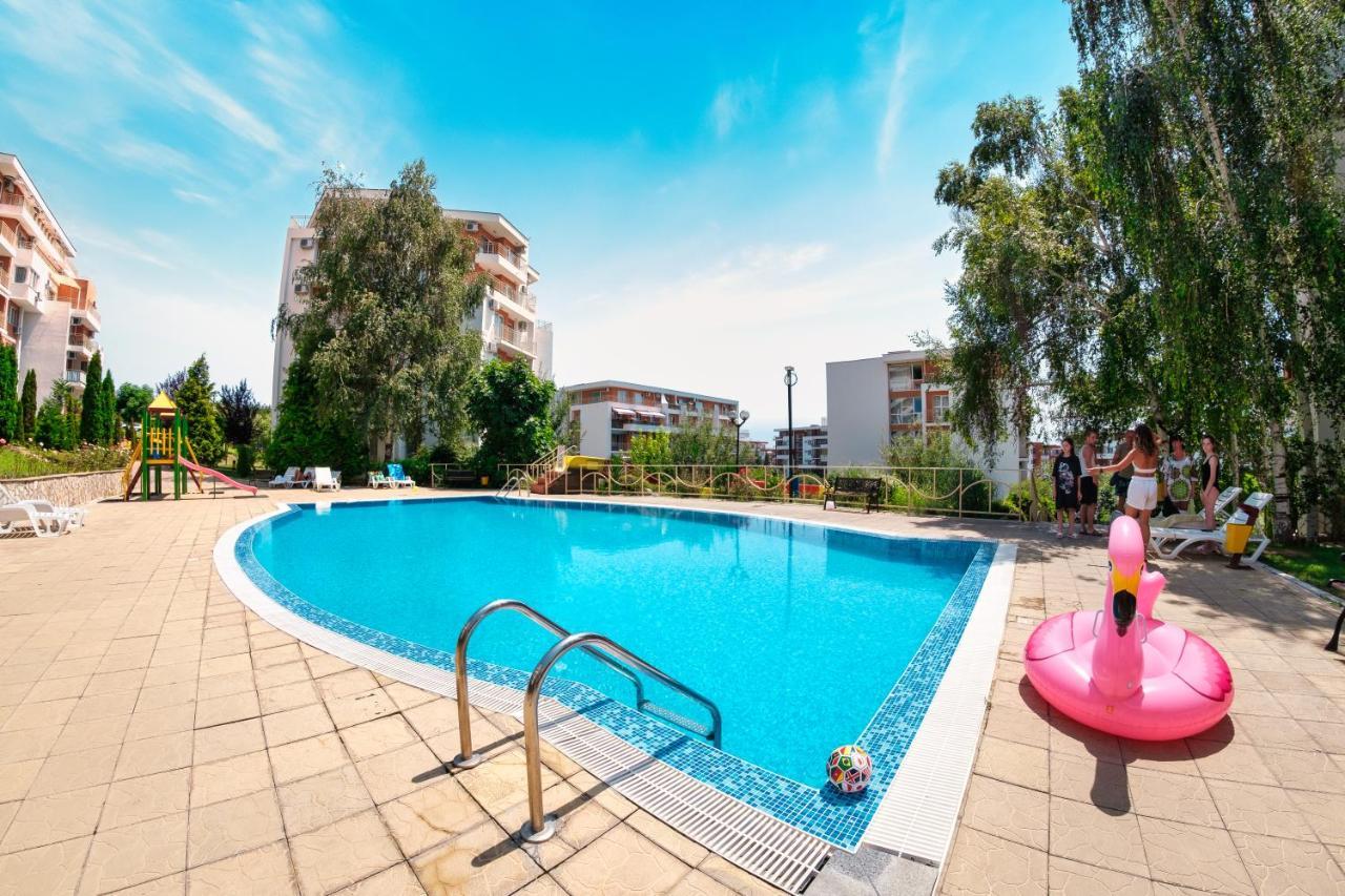 Crown Fort Club Sveti Vlas Esterno foto